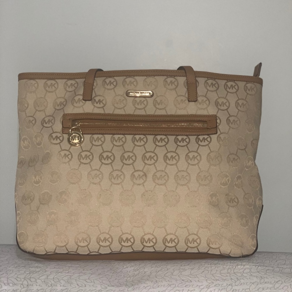 Michael Kors Tote